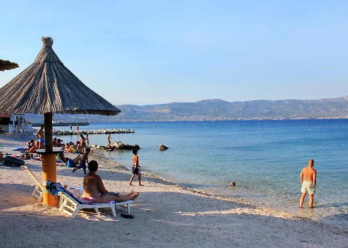 アパート 14541b スラティネ